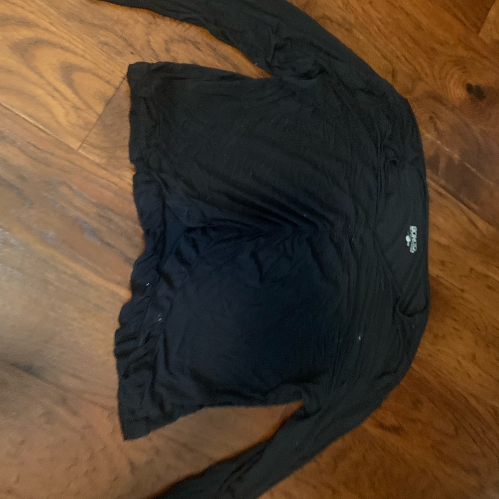 Long sleeve black top